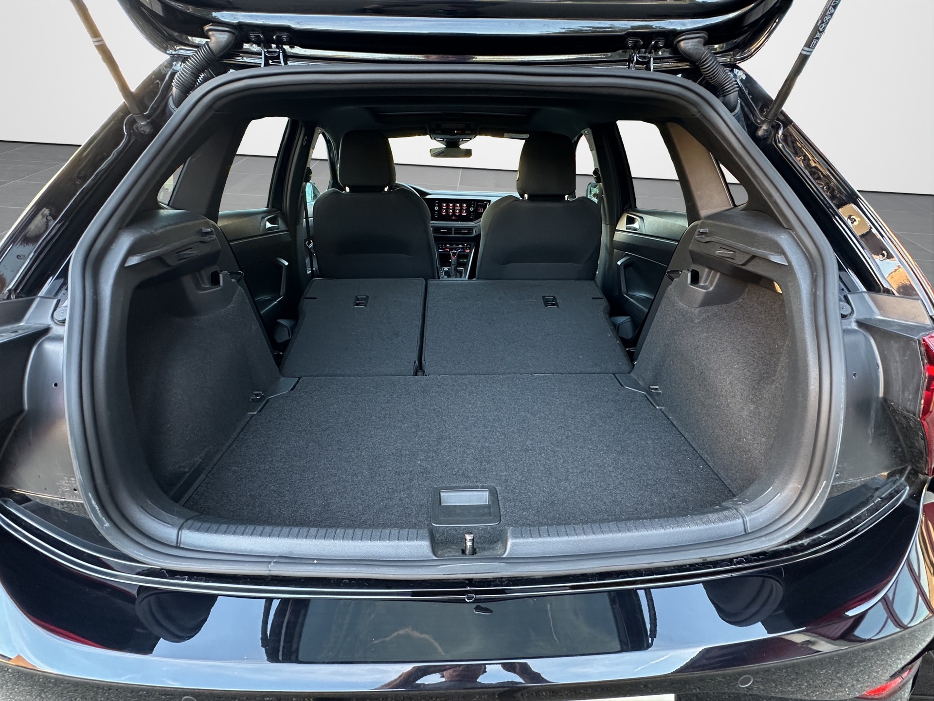 VW Polo 2.0 TSI GTI DSG-image-16