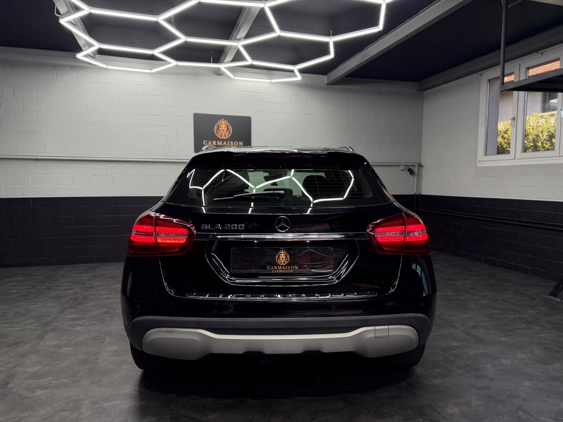 MERCEDES-BENZ GLA 200 | Ab MFK | Anhängerkupplung | Leder | Tempomat | Rückfahrkamera-image-6