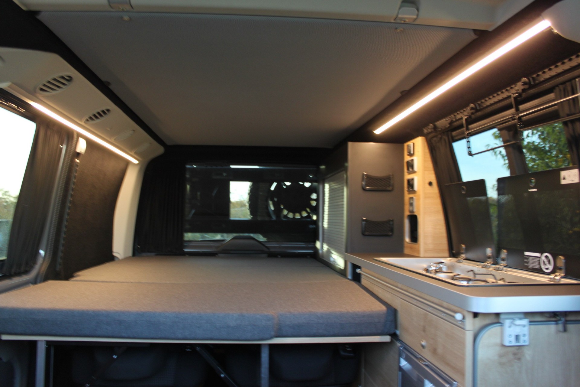 VW T6.1 Wavecamper 4x4 Offroad Seikel 6 Sitze kein California-image-3
