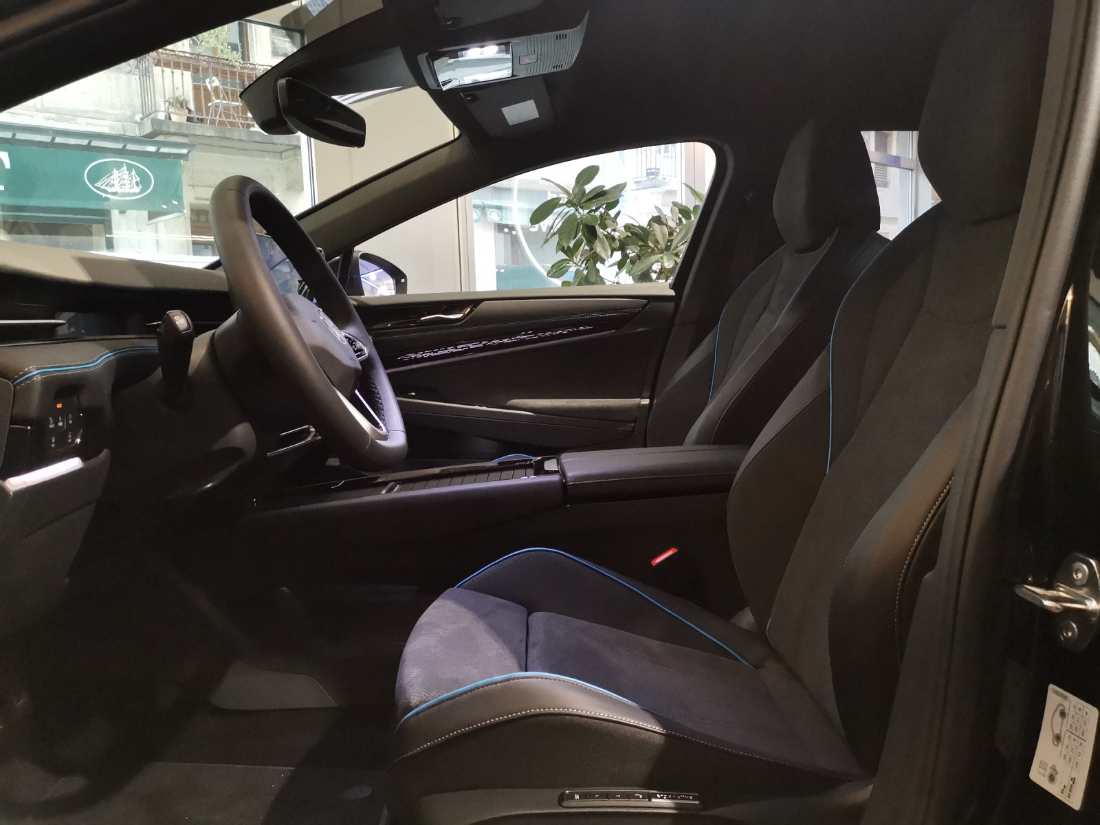 VW ID.7 Pro 77 kWh Pro-showroom-element-3