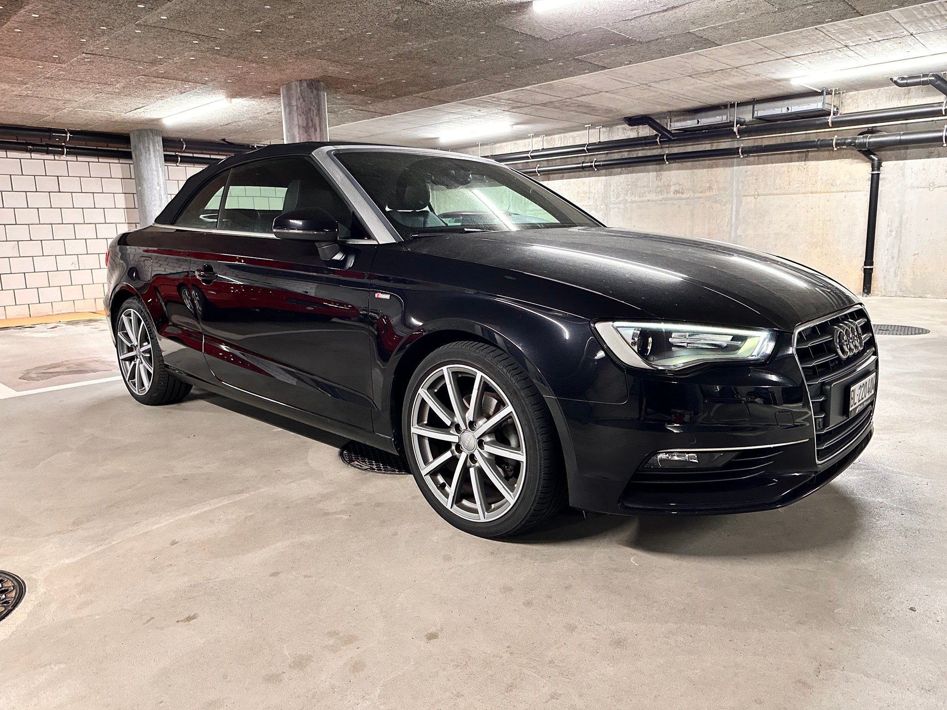 AUDI A3 Cabriolet 1.4 TFSI Ambition S-tronic, MFK neu 11/2025, 8-fach bereift
