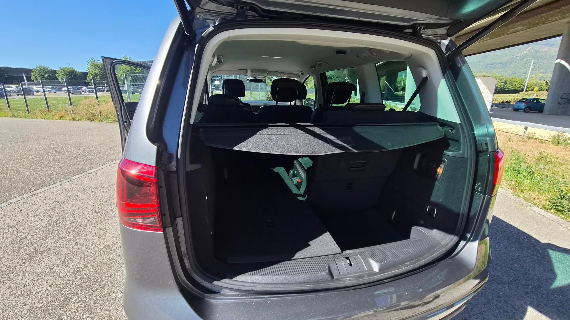 SEAT Alhambra 2.0 TDI FR Line DSG-image-13