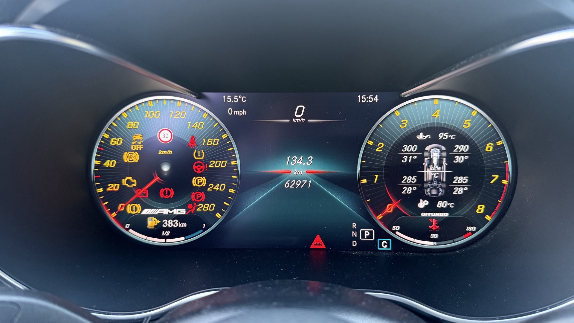 MERCEDES-BENZ C 43 AMG 4Matic 9G-Tronic-image-9