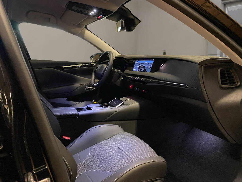 DS AUTOMOBILES DS4 E-Tense 225 Ligne Noire-image-5