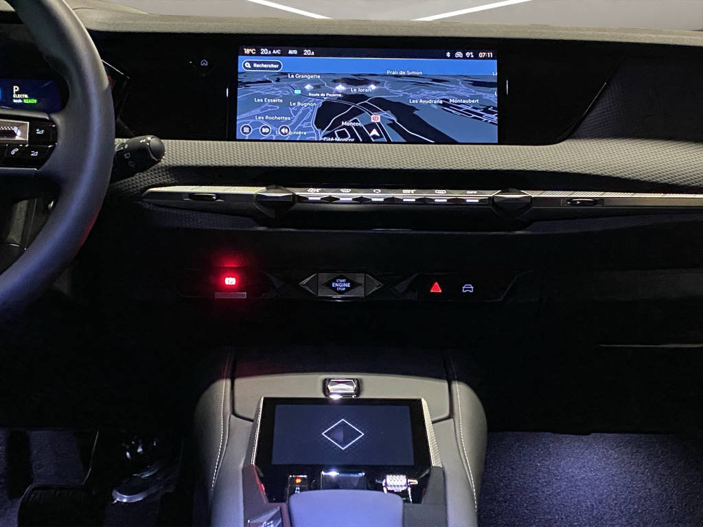 DS AUTOMOBILES DS4 E-Tense 225 Ligne Noire-image-8