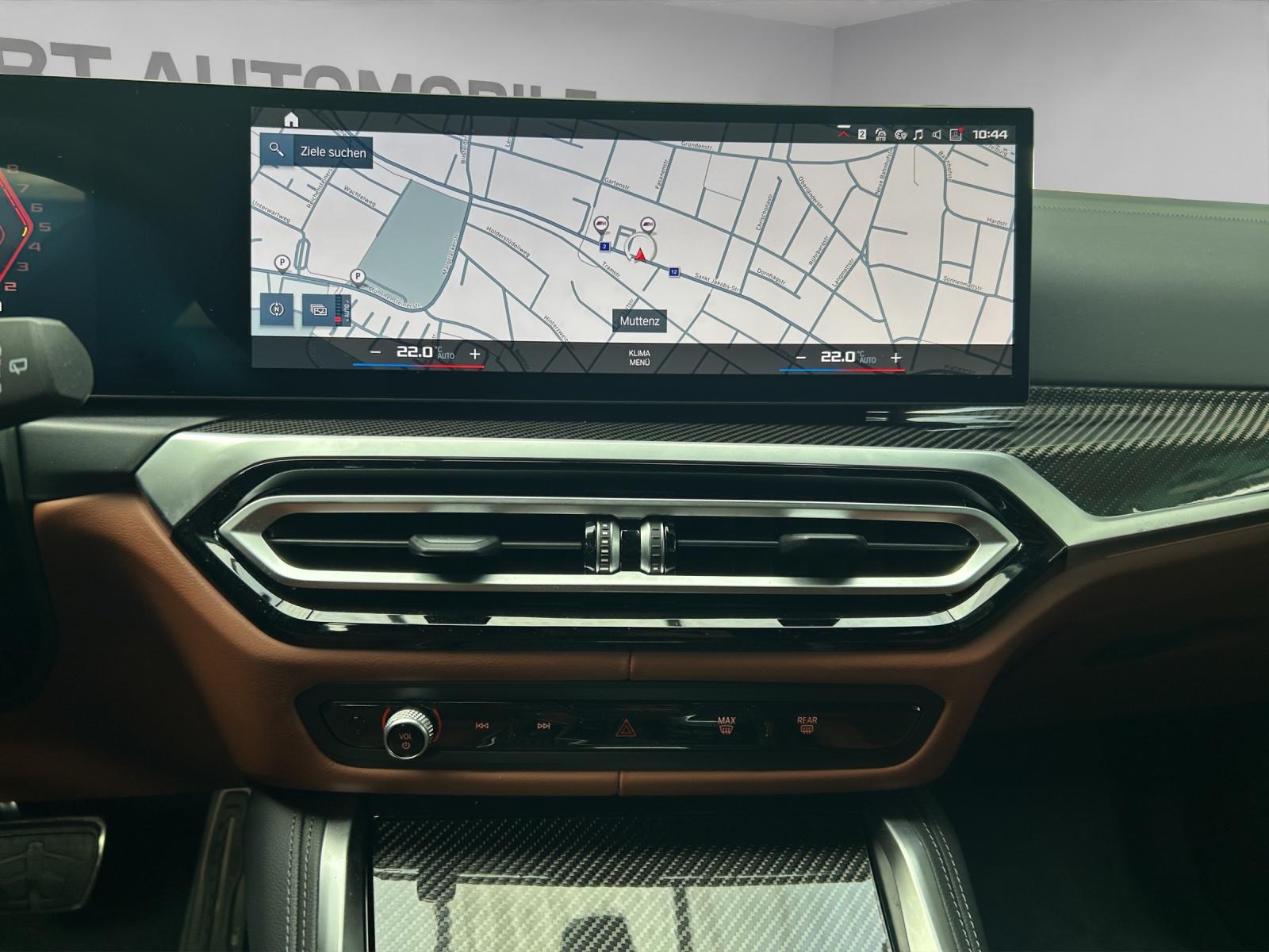 BMW M3 Competition xDrive Touring-image-9