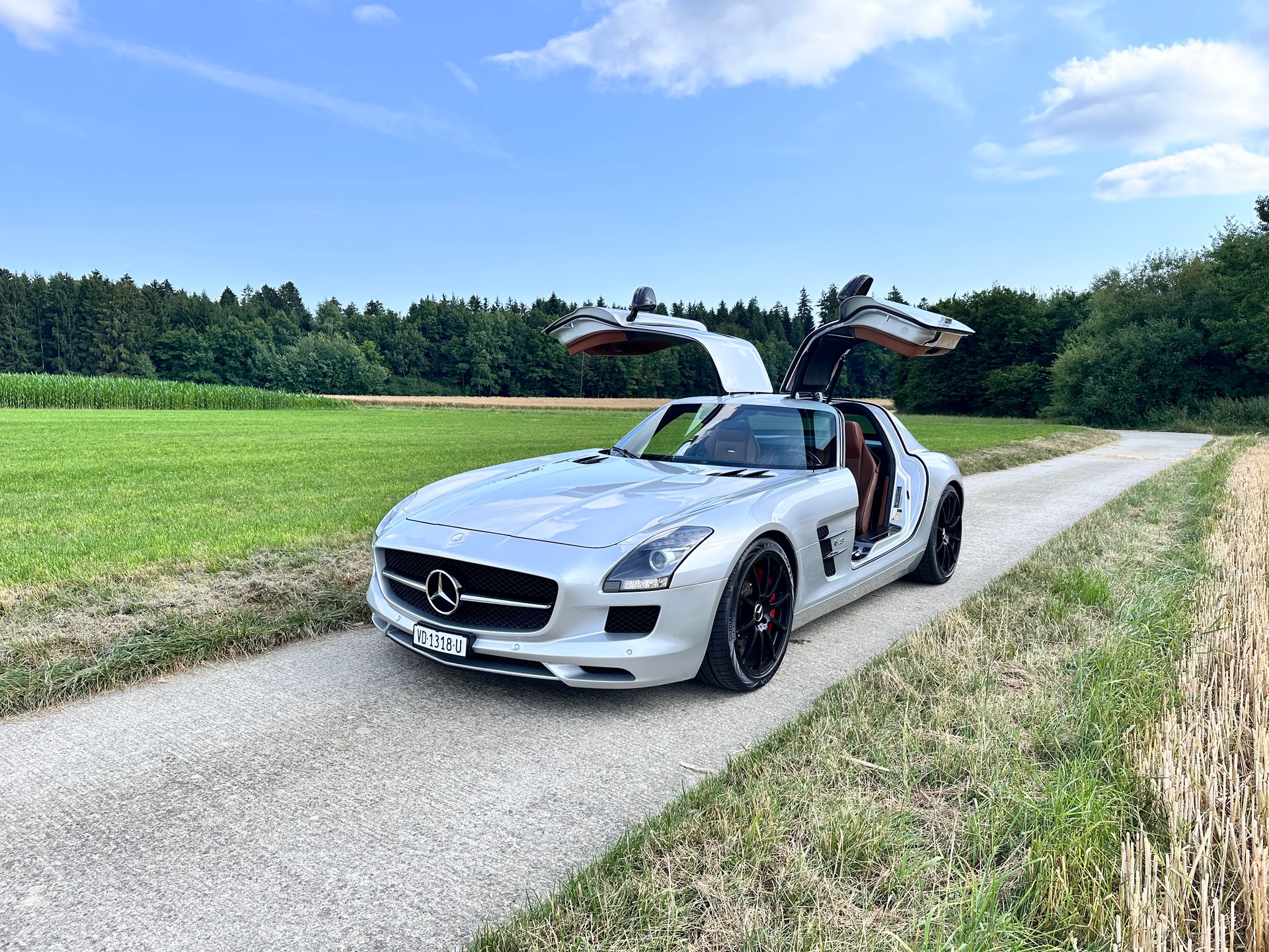 MERCEDES-BENZ SLS 63 AMG Speedshift-image-0