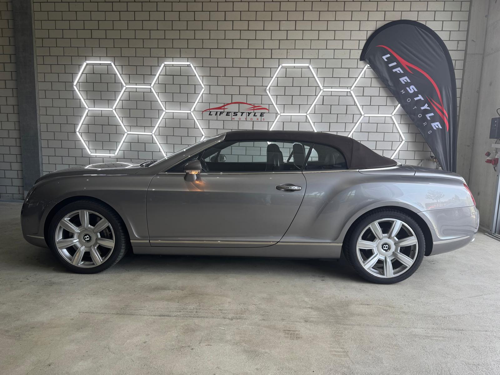 BENTLEY Continental GTC 6.0-image-2