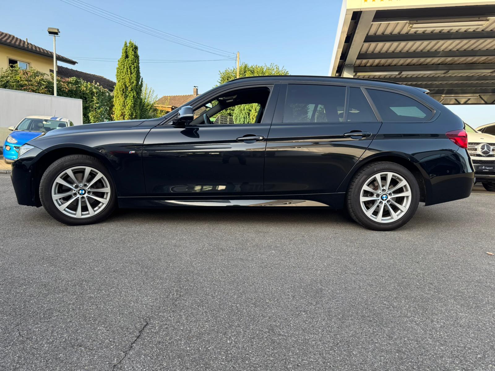 BMW 320d xDrive Touring Edition M Sport Steptronic-image-4