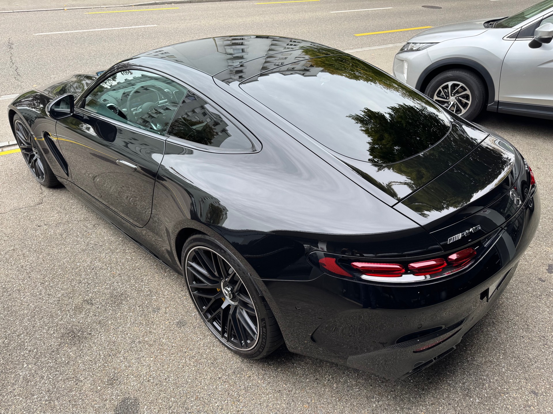 MERCEDES-BENZ AMG GT 63 4Matic+ Executive Edition-image-5