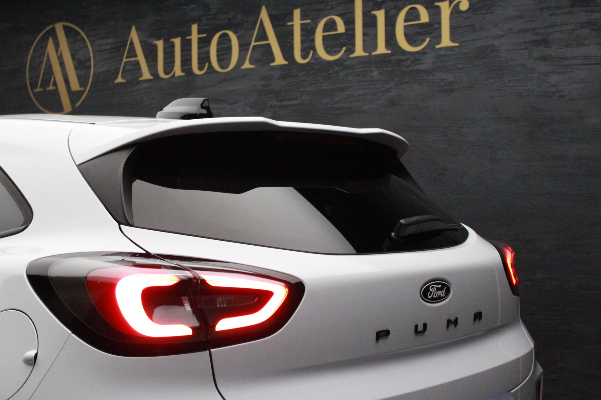 FORD Puma 1.0 MHEV ST-Line X Automat-image-13