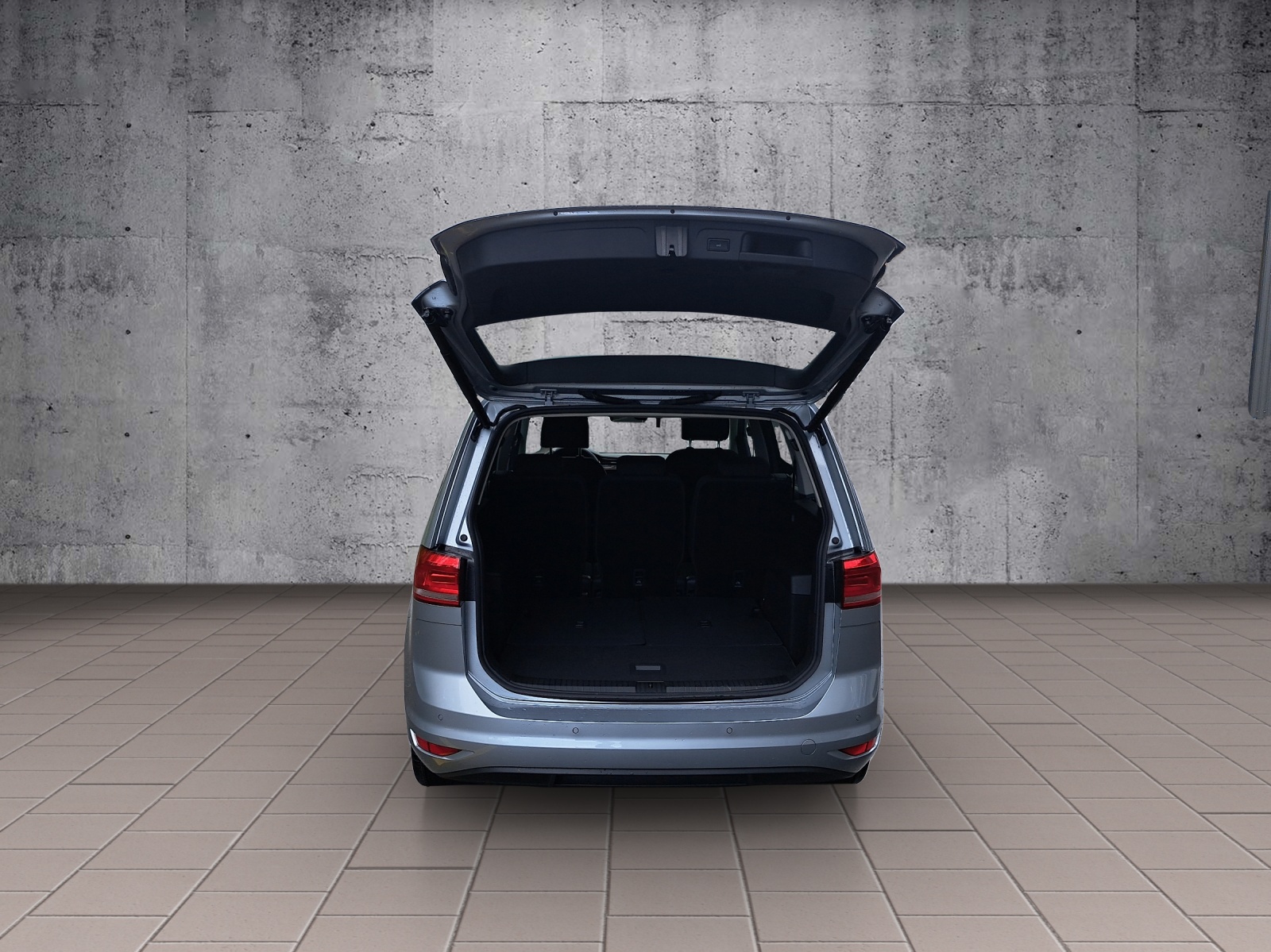VW Touran 1.5 TSI Comfortline DSG-image-16