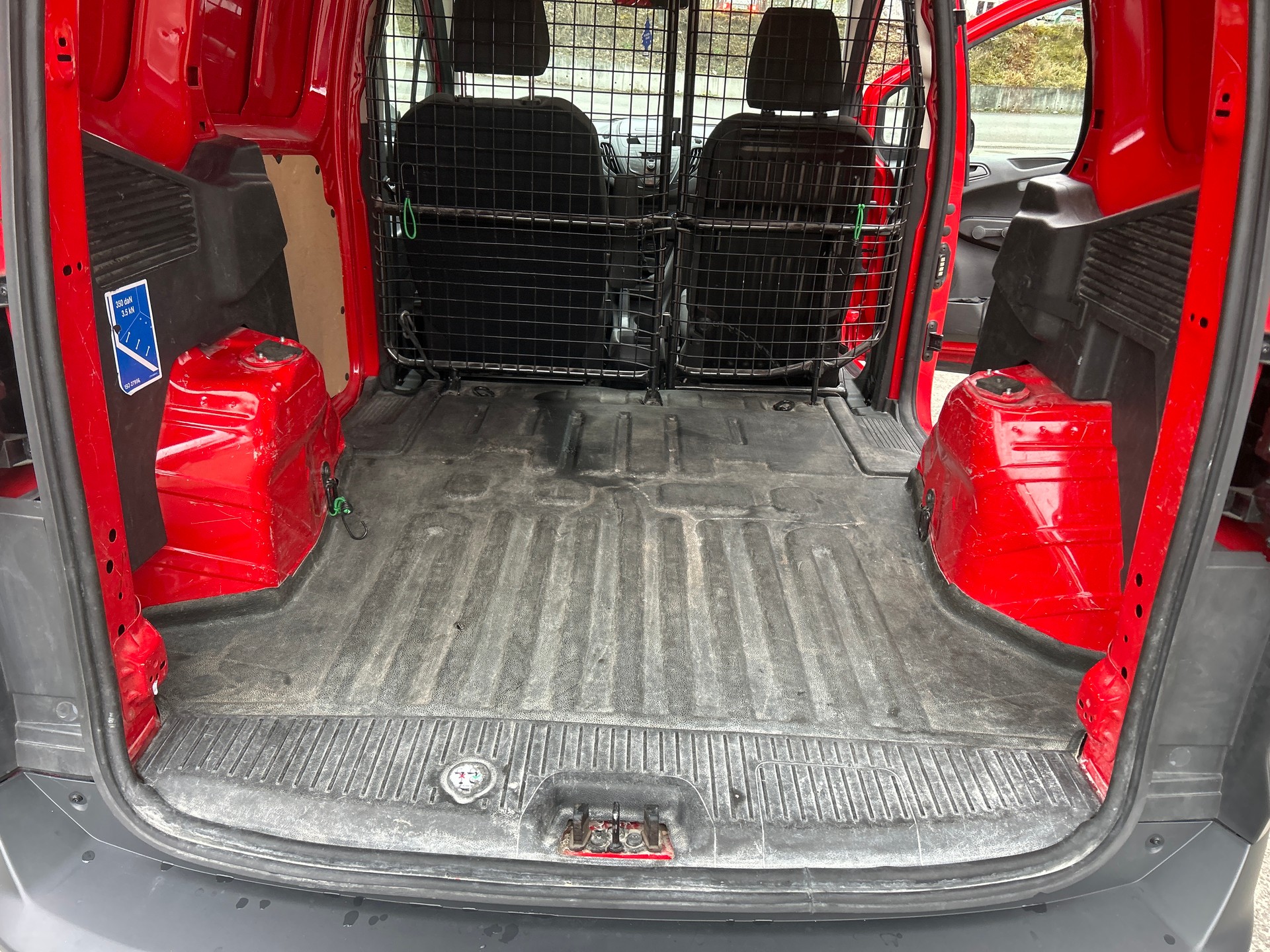 FORD Transit Courier Van 1.0 EcoBoost Basis-image-8
