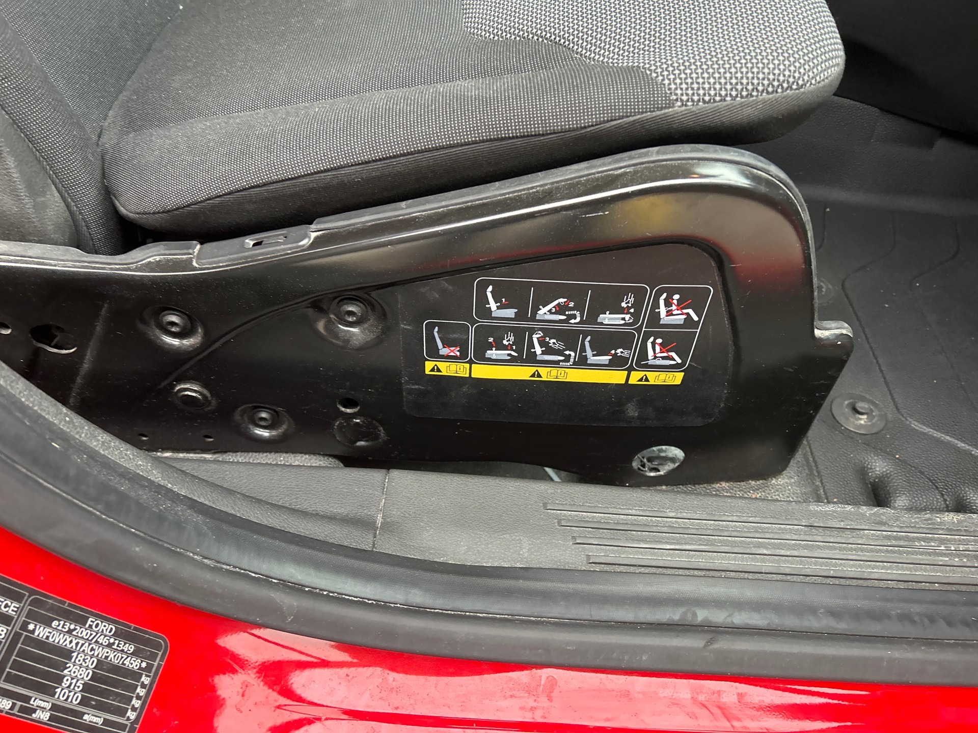 FORD Transit Courier Van 1.0 EcoBoost Basis-image-10