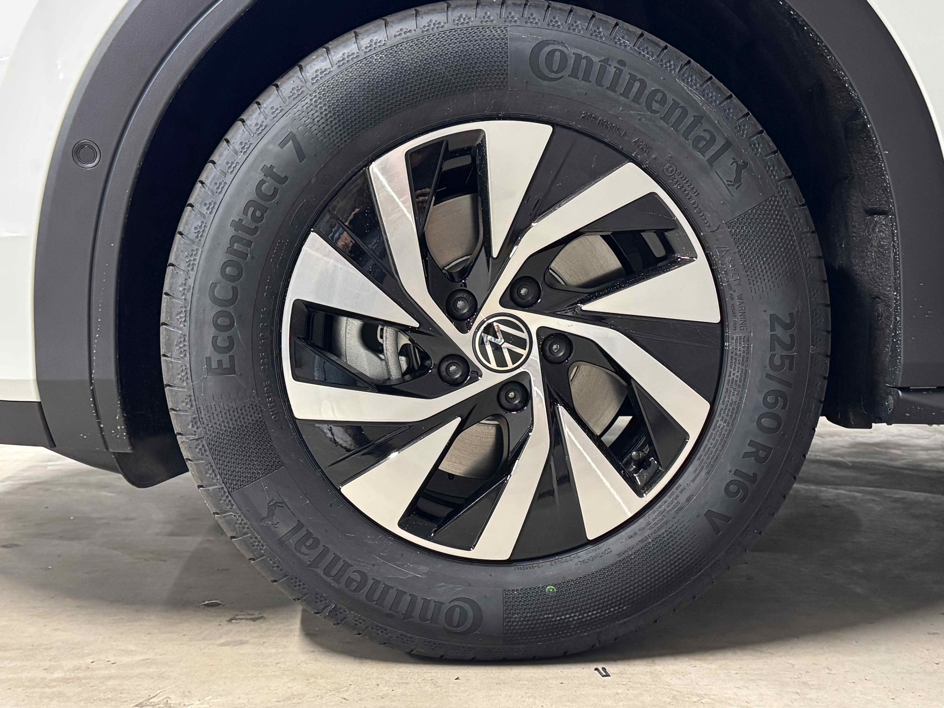 VW T-Roc 1.5 eTSI mHEV Life DSG-image-15