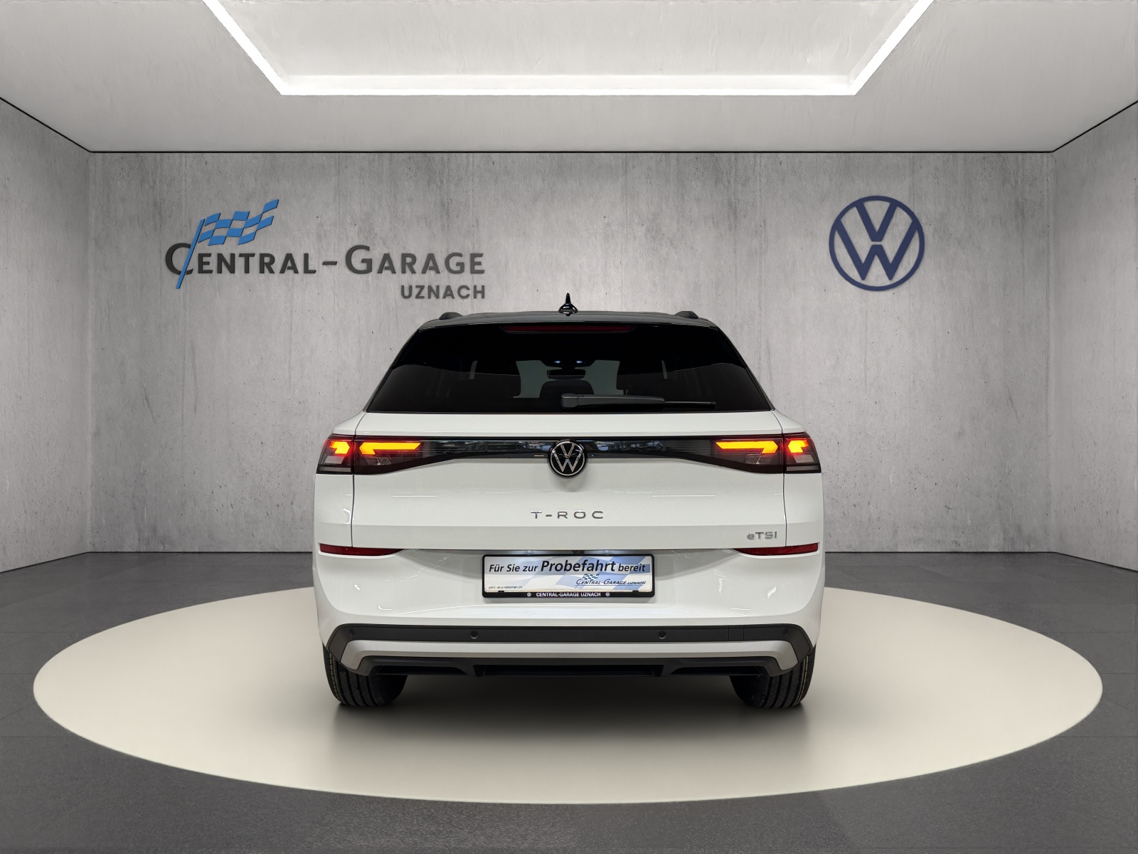 VW T-Roc 1.5 eTSI mHEV Life DSG-image-3