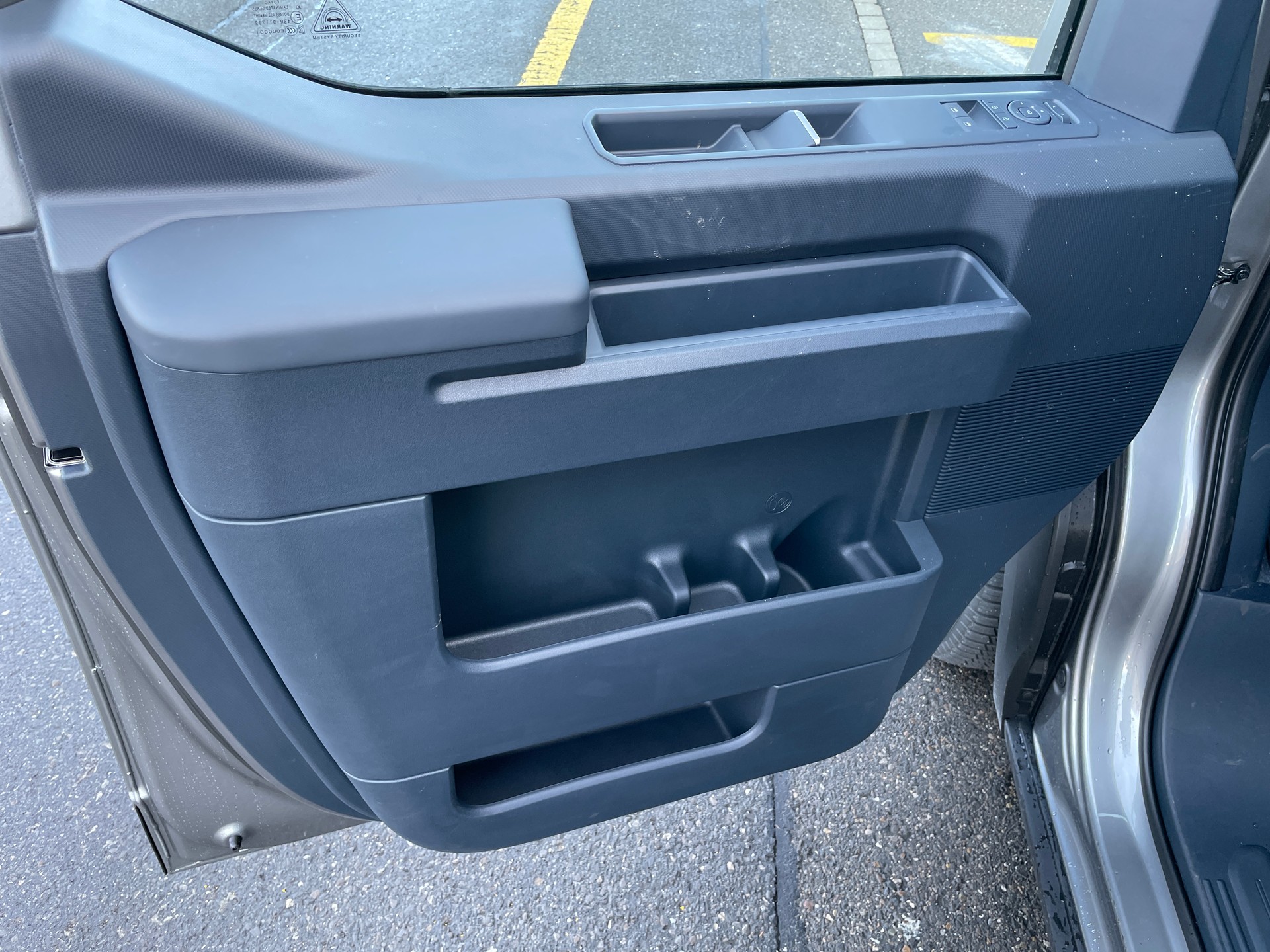 KIA PV5 71.2 kWh Elite mit Wärmepumpe, VOLLAUSSTATTUNG-image-15