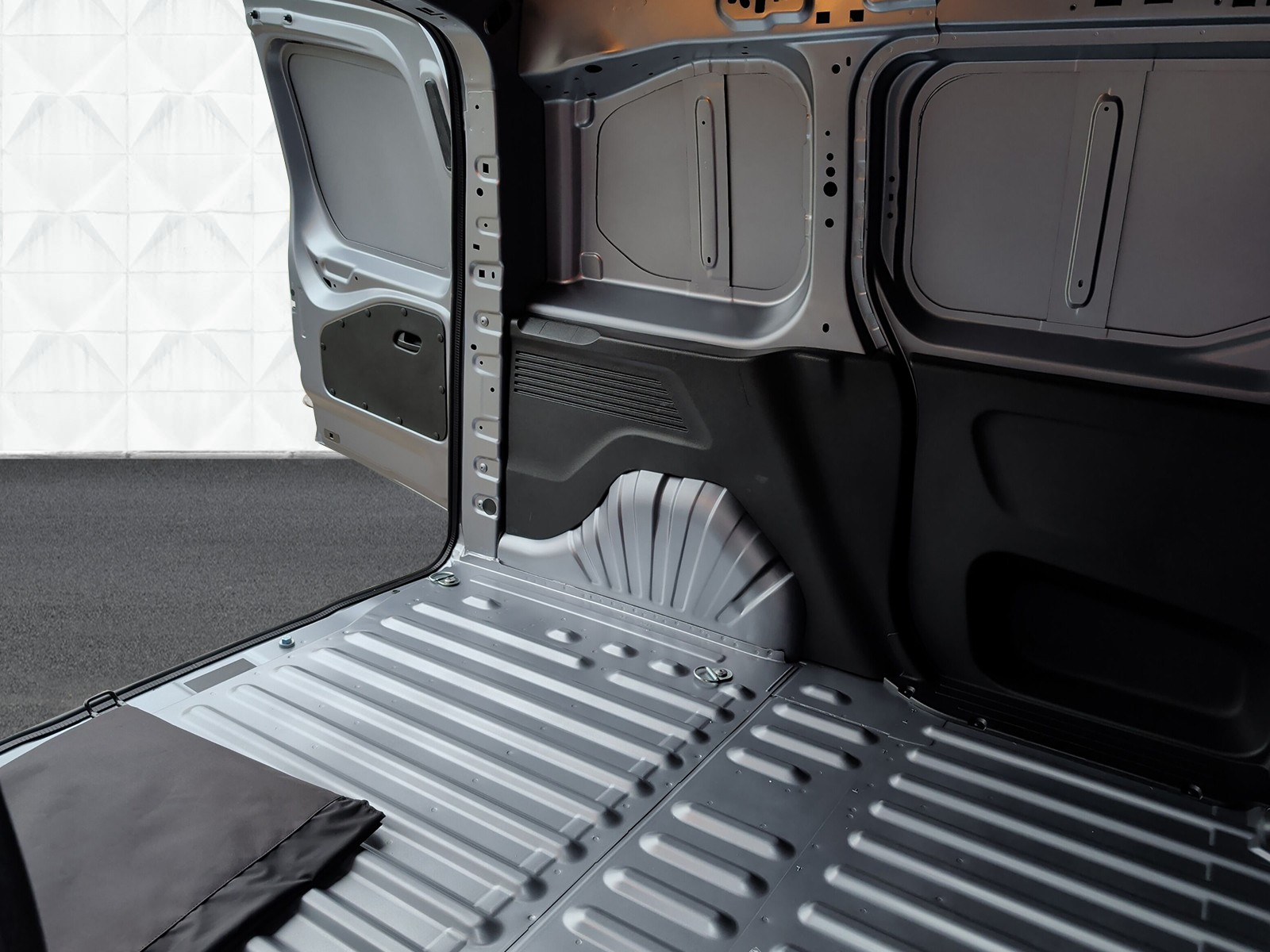 CITROEN e-Berlingo Van M First-image-9