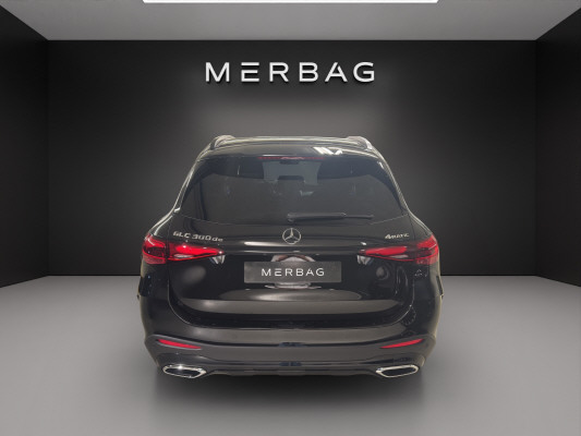 MERCEDES-BENZ GLC 300 de 4M 9G-Tronic-image-4