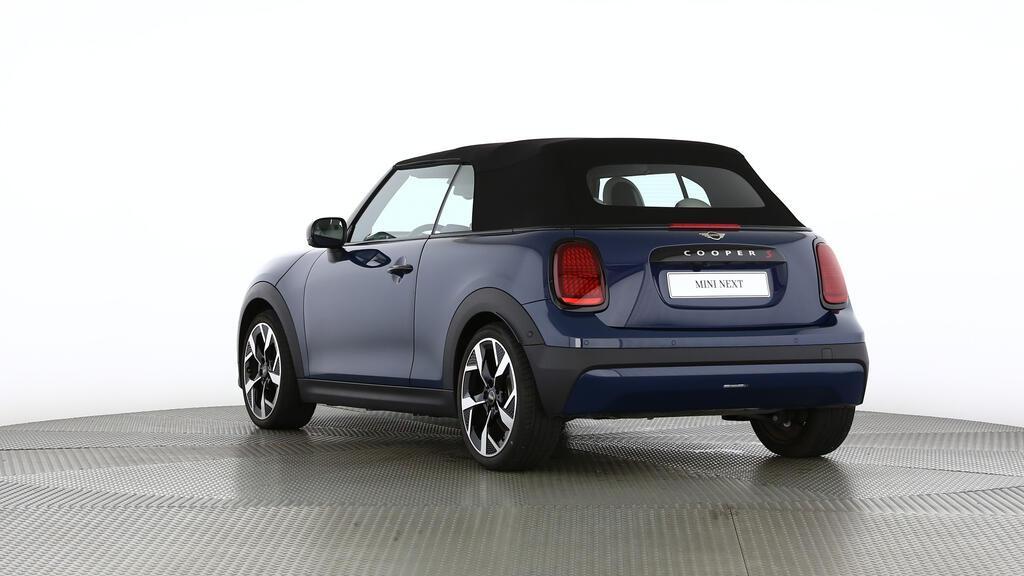 MINI Cooper S Cabrio-image-4
