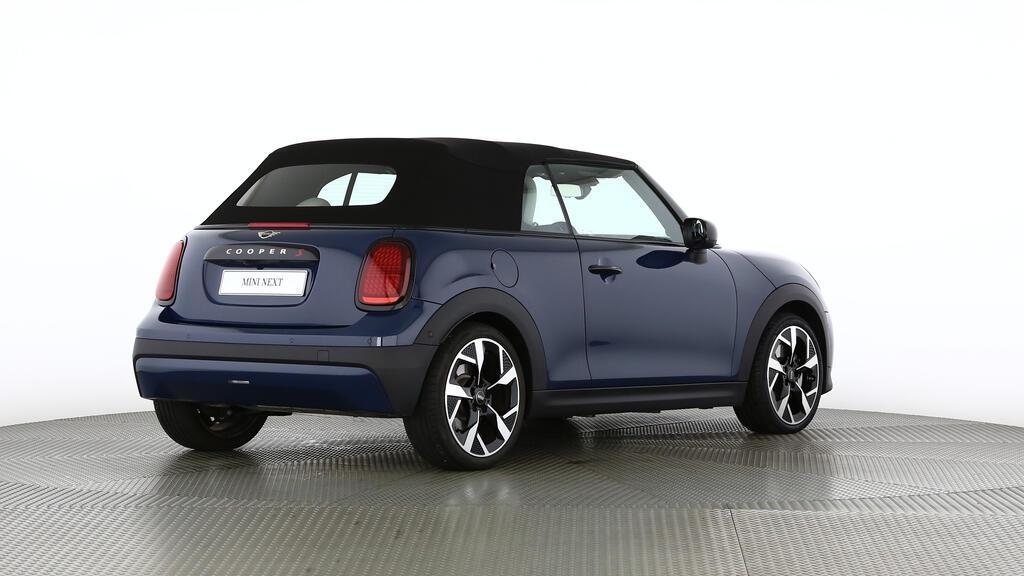 MINI Cooper S Cabrio-image-3