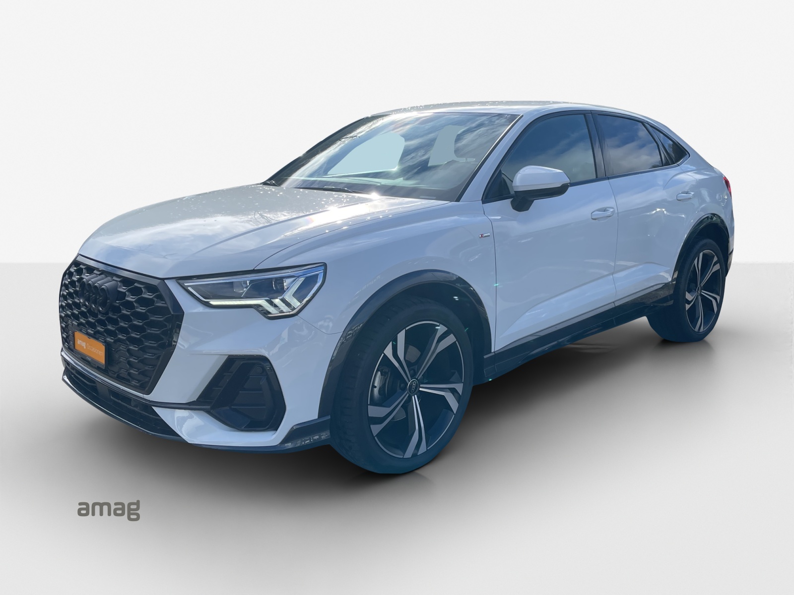 AUDI Q3 Sportback 35 TFSI S line Attraction S-tronic-image-0