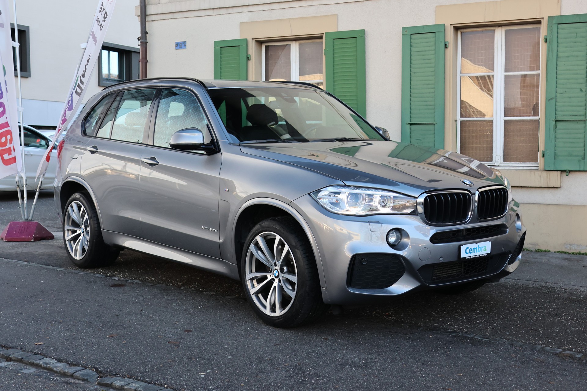 BMW X5 xDrive 30d Steptronic M Sport-showroom-element-3