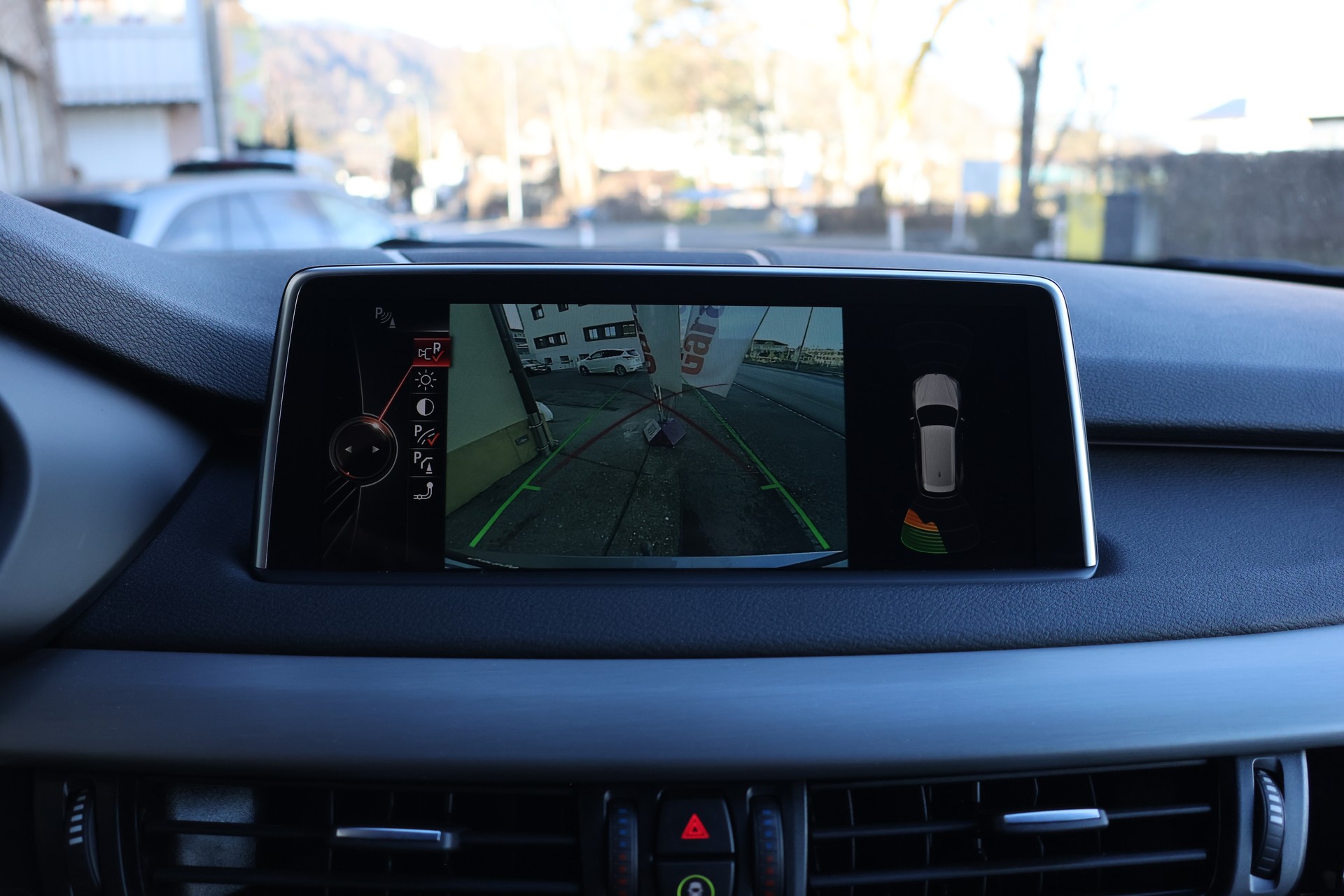BMW X5 xDrive 30d Steptronic M Sport-image-14