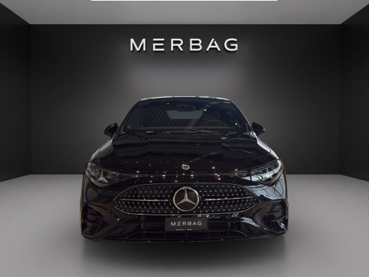 MERCEDES-BENZ CLA 220 8G-DCT 4Matic-image-2