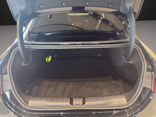 MERCEDES-BENZ CLA 220 8G-DCT 4Matic-image-10