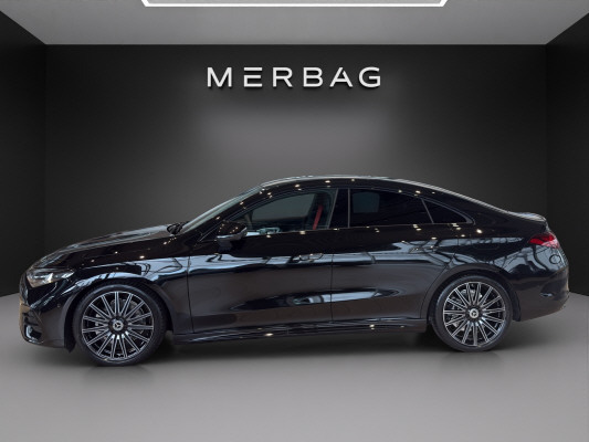 MERCEDES-BENZ CLA 220 8G-DCT 4Matic-image-3