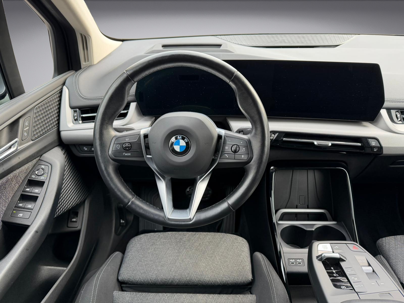 BMW 223d Active Tourer xDrive DKG-image-6