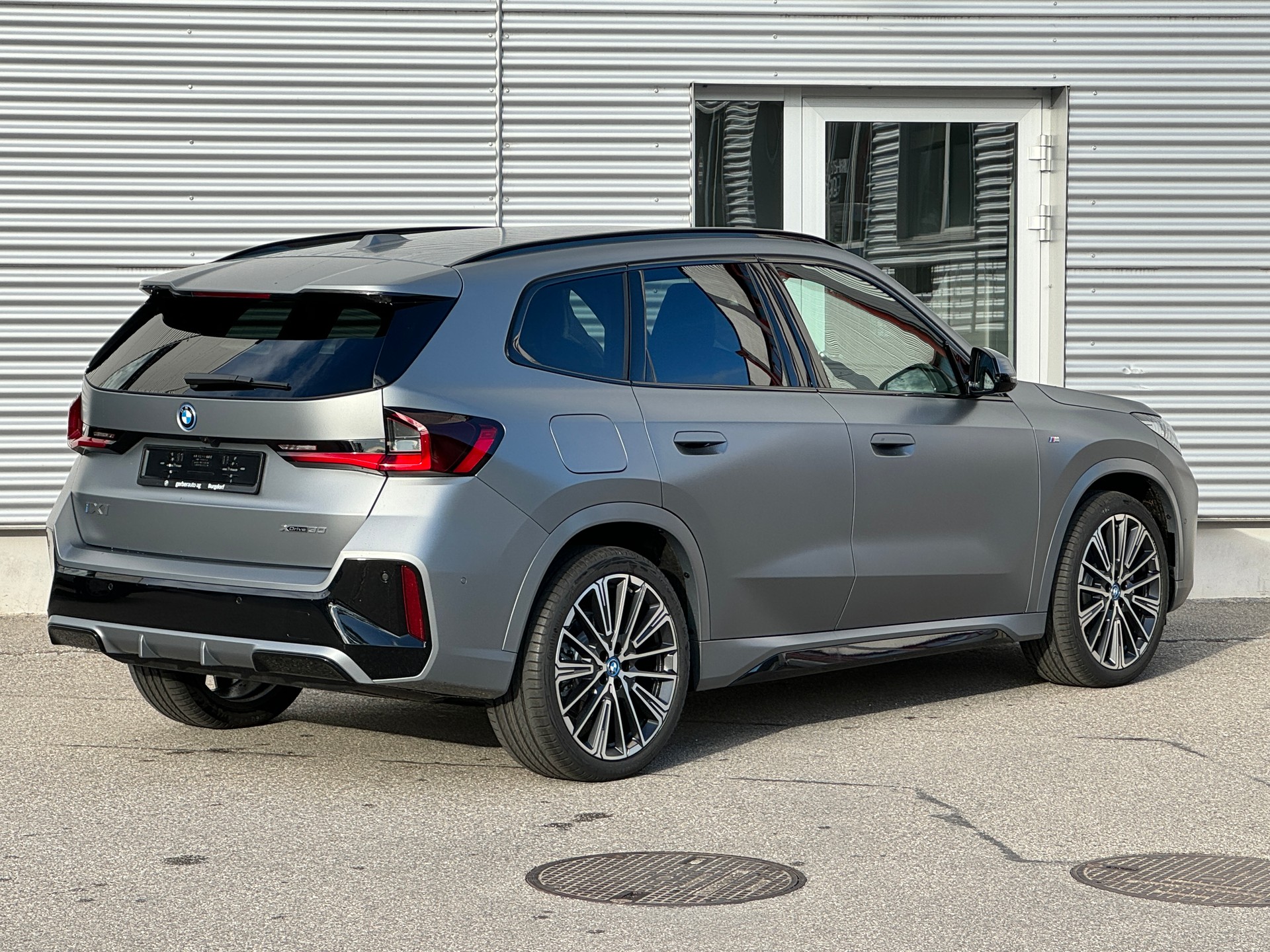BMW X1 xDrive 30e M Sport-image-1