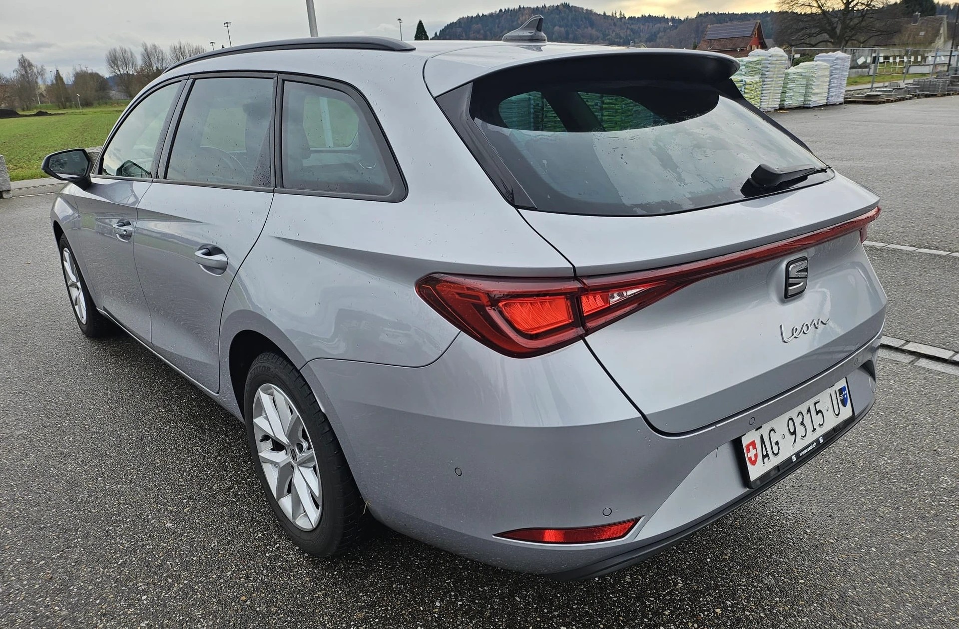 SEAT Leon ST 2.0 TDI EVO DSG Style-image-2