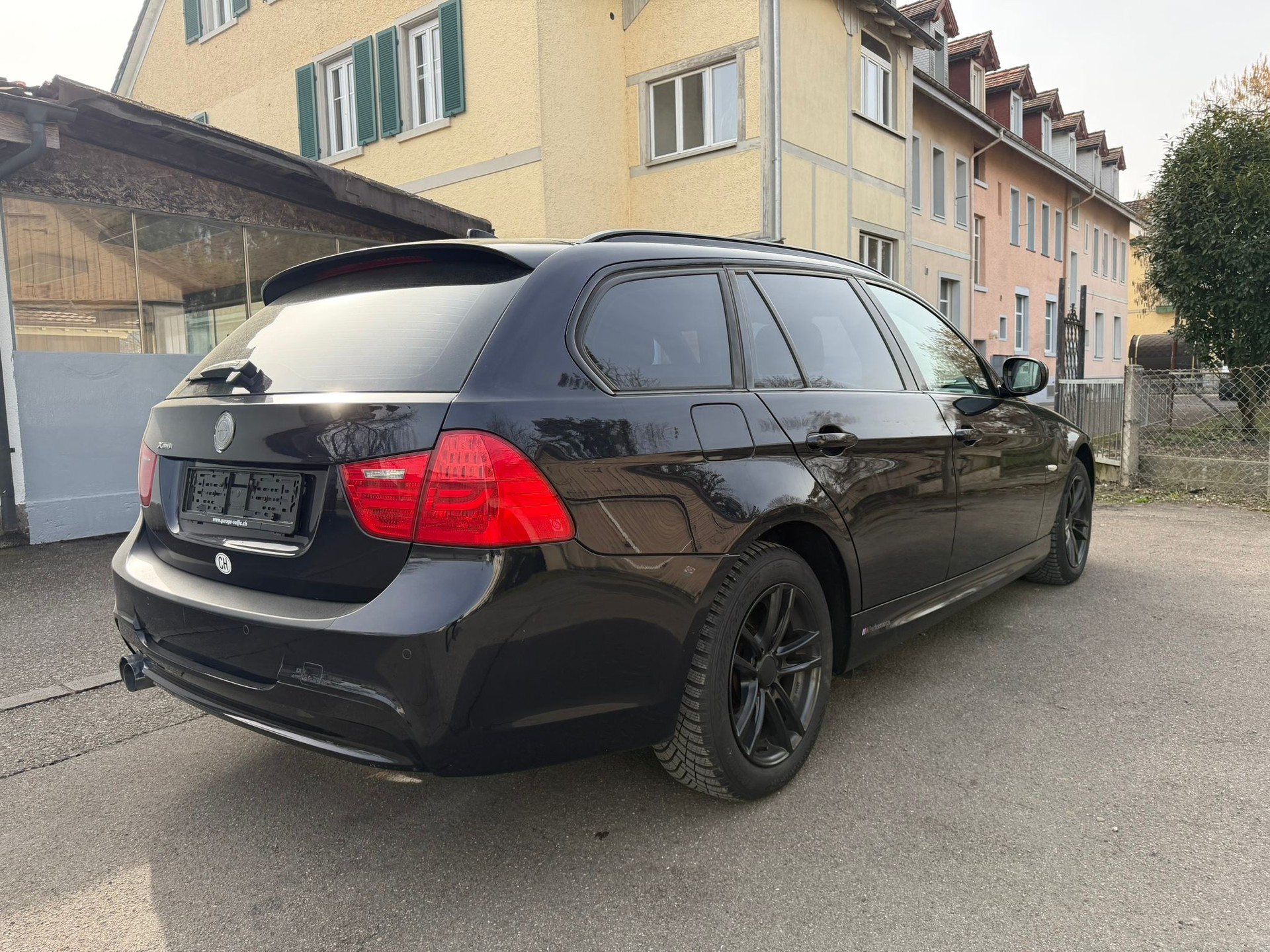 BMW 320d xDrive Touring Steptronic-image-7