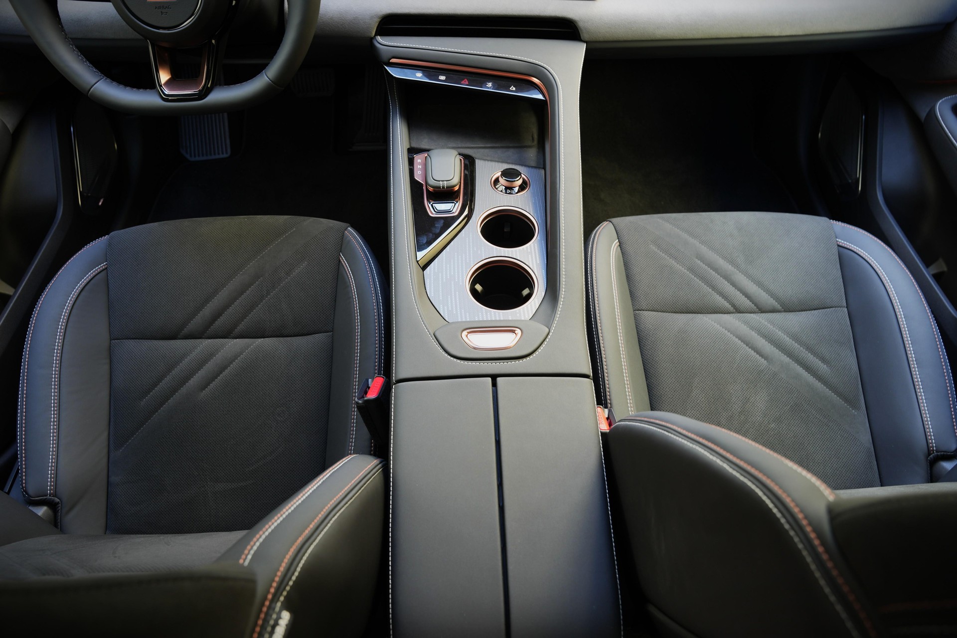 ZEEKR 001 Performance AWD-image-15