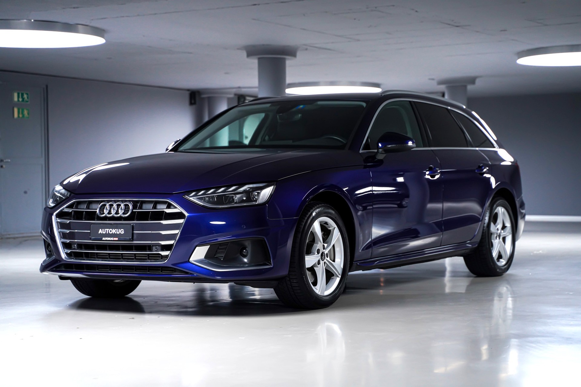 AUDI A4 Avant 40 TFSI advanced S-tronic-image-0