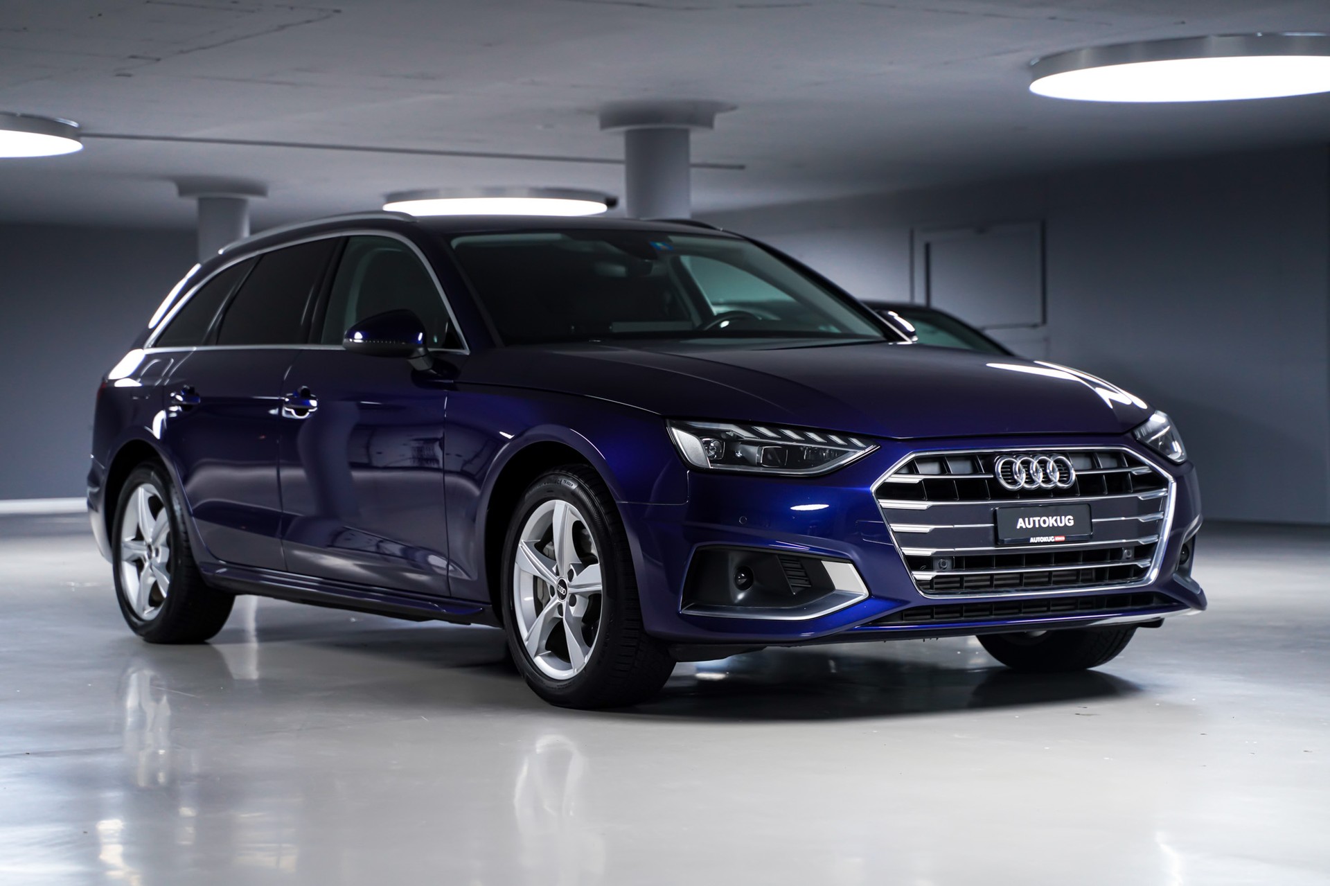 AUDI A4 Avant 40 TFSI advanced S-tronic-image-2