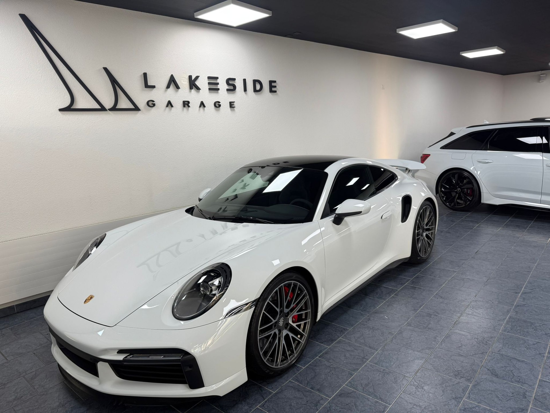 PORSCHE 911 Turbo PDK