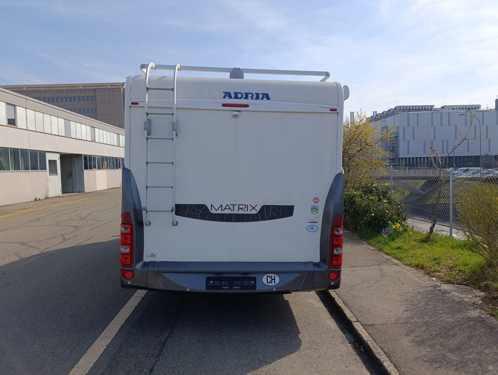 ADRIA Matrix 680SL**Top gepflegt**Luftfederung**Sensoren hinten**Rückfahrkamera**Multimedia**Backofen-image-6