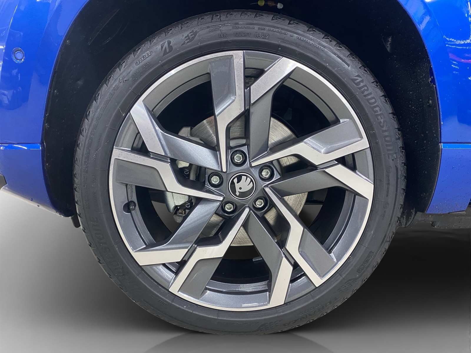 SKODA Karoq 2.0 TSI SportLine 4x4 DSG-image-15