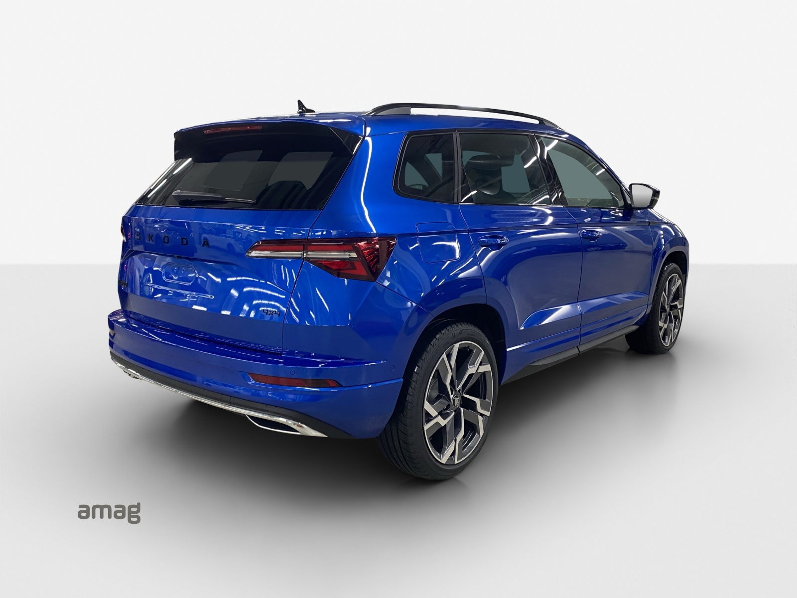 SKODA Karoq 2.0 TSI SportLine 4x4 DSG-image-4