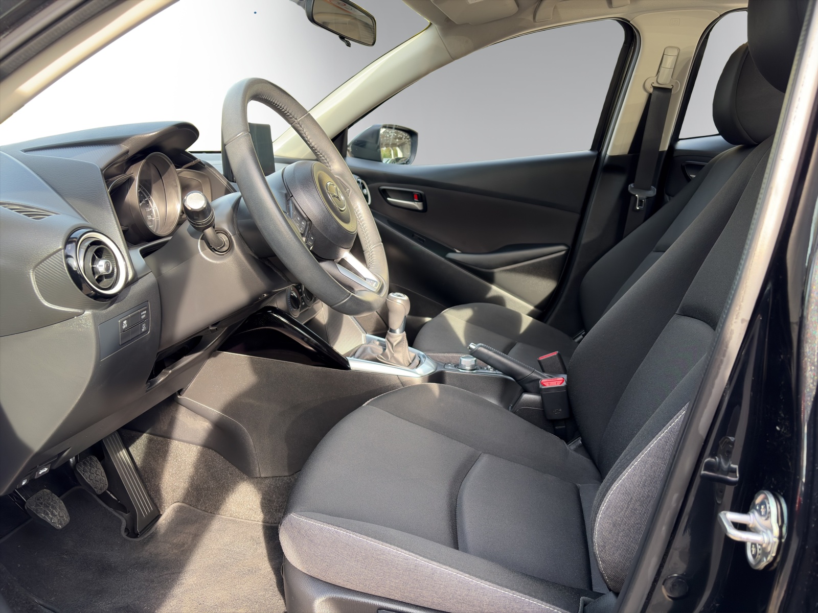 Image MAZDA 2 2 G 90 MHD Center-Line