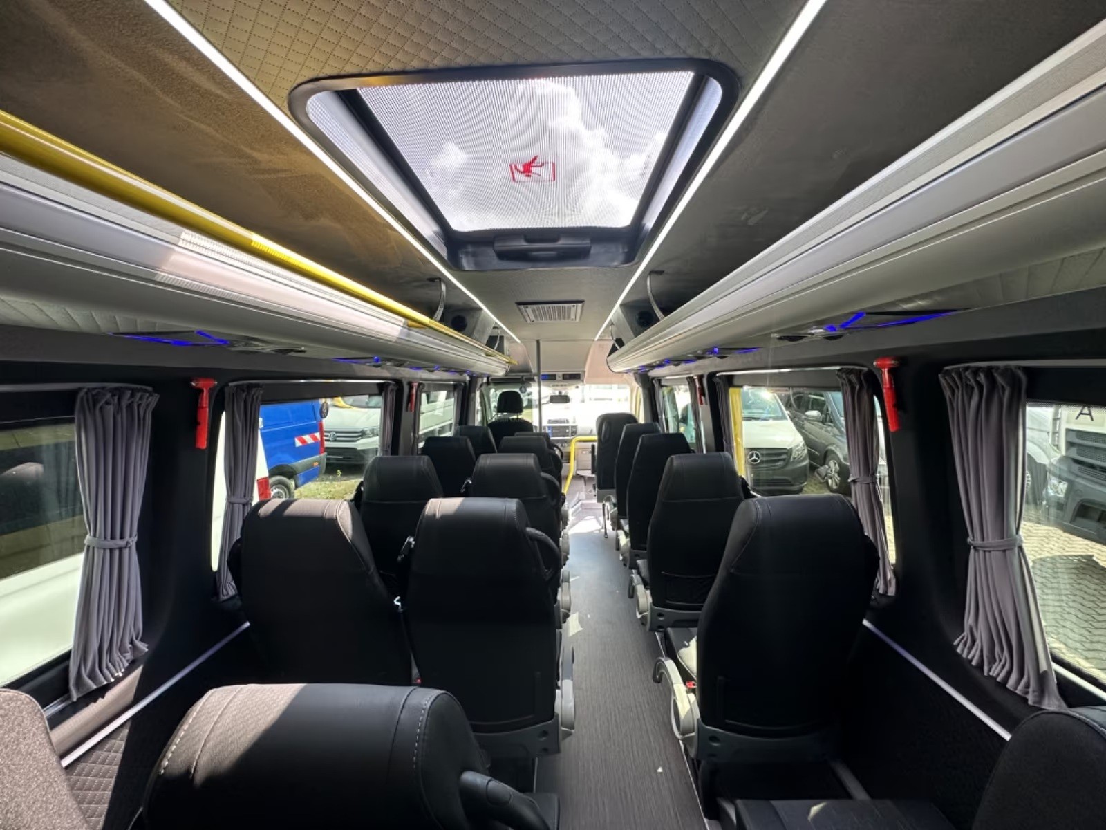 VW Crafter 21+3, Klima, Heizung, Rückfahrkamera-image-12