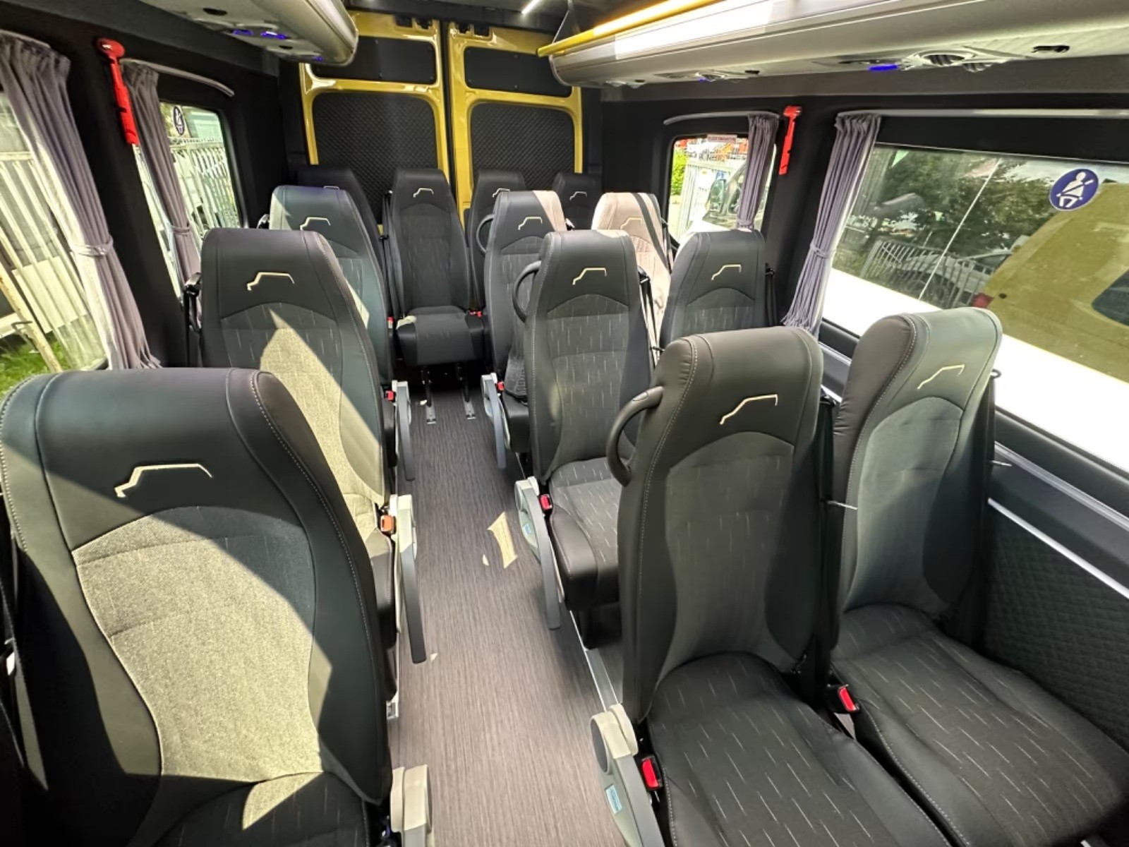 VW Crafter 21+3, Klima, Heizung, Rückfahrkamera-image-11