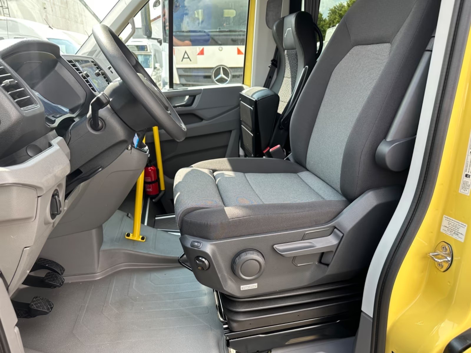 VW Crafter 21+3, Klima, Heizung, Rückfahrkamera-image-9