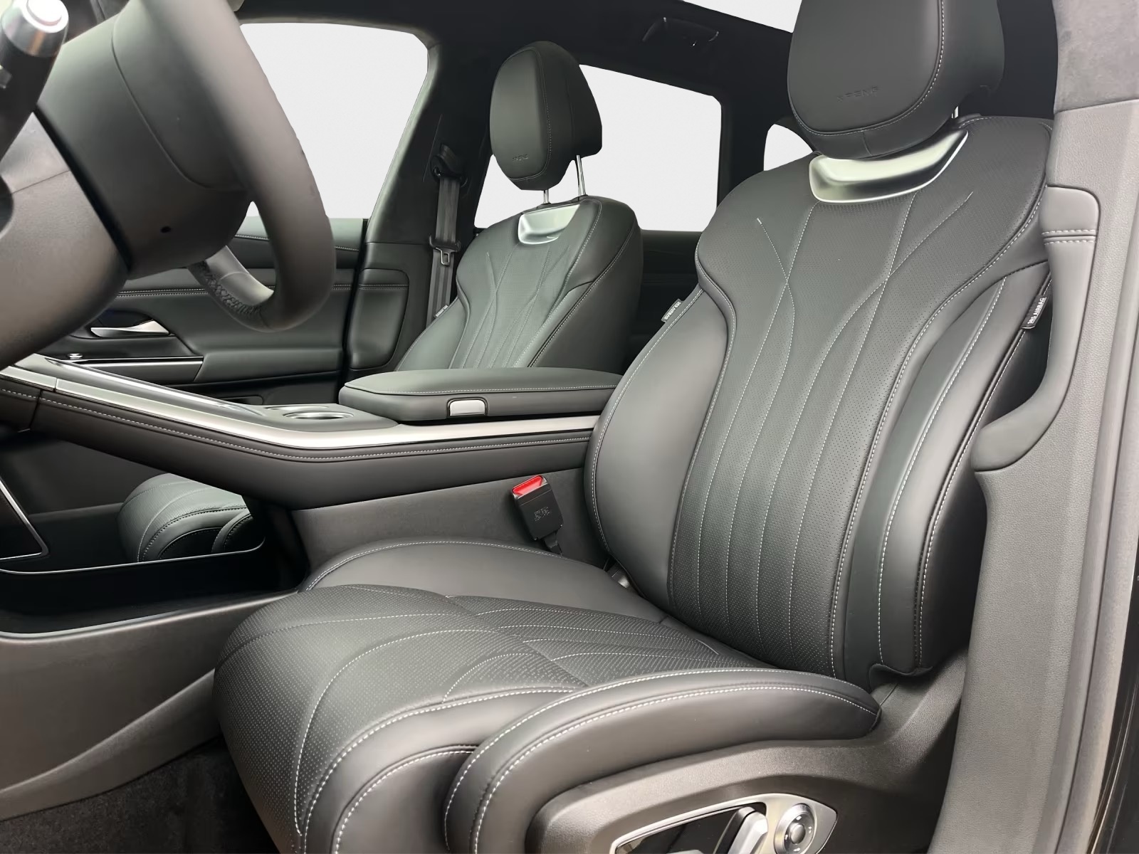 XPENG G9 93kWh Performance AWD Black Edition Premium Paket/ My 2026-image-3