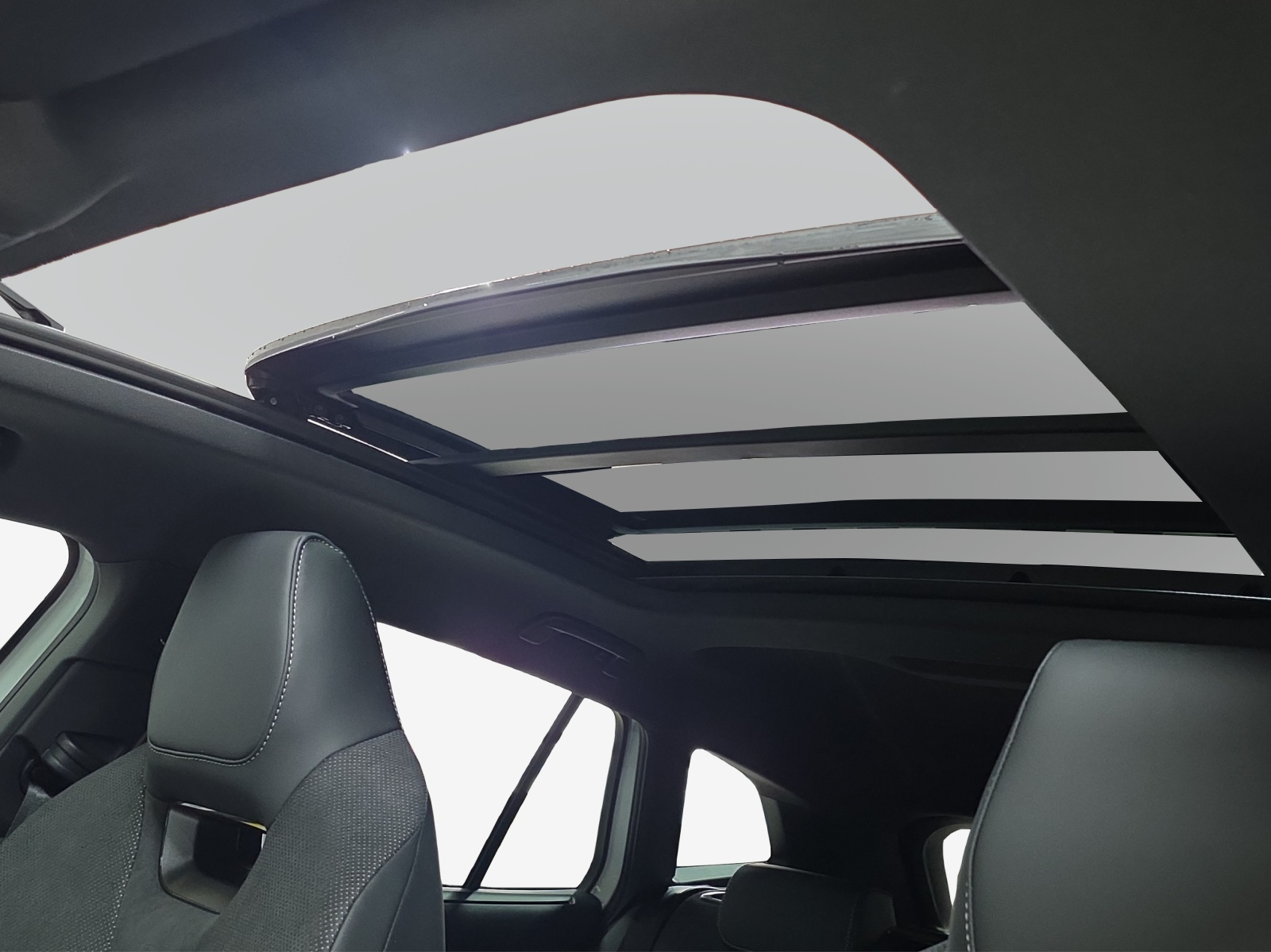 SKODA Enyaq 85x Sportline 4x4-image-14