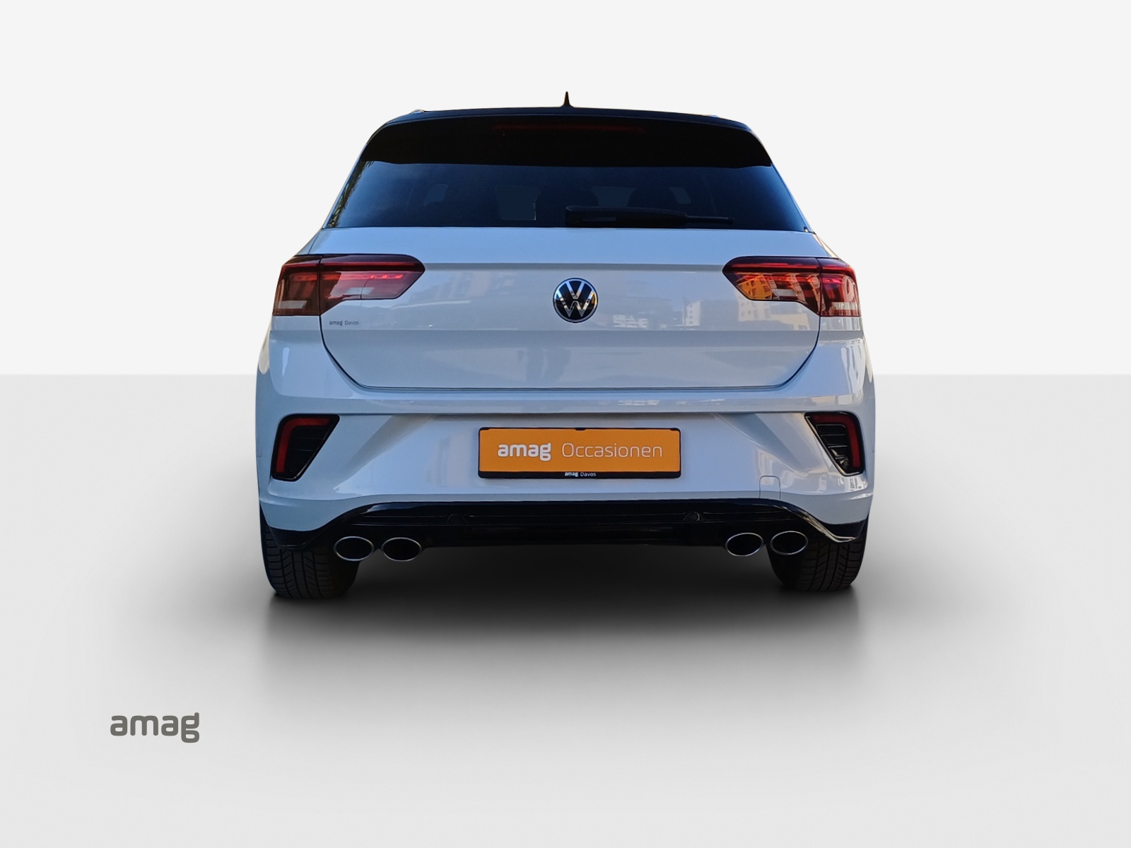 VW T-Roc 2.0 TSI R DSG 4Motion-image-3