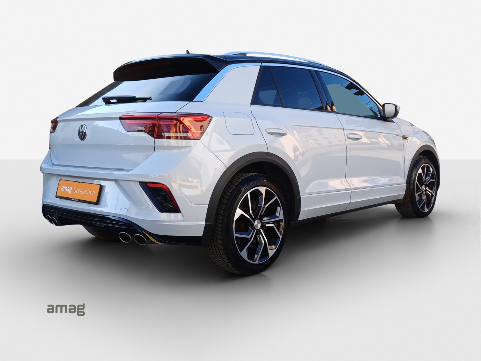 VW T-Roc 2.0 TSI R DSG 4Motion-image-4